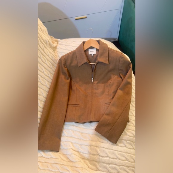 Reformation Brynlee Two Piece In Camel, brand new, never worn, No flaws. - Picture 11 of 16